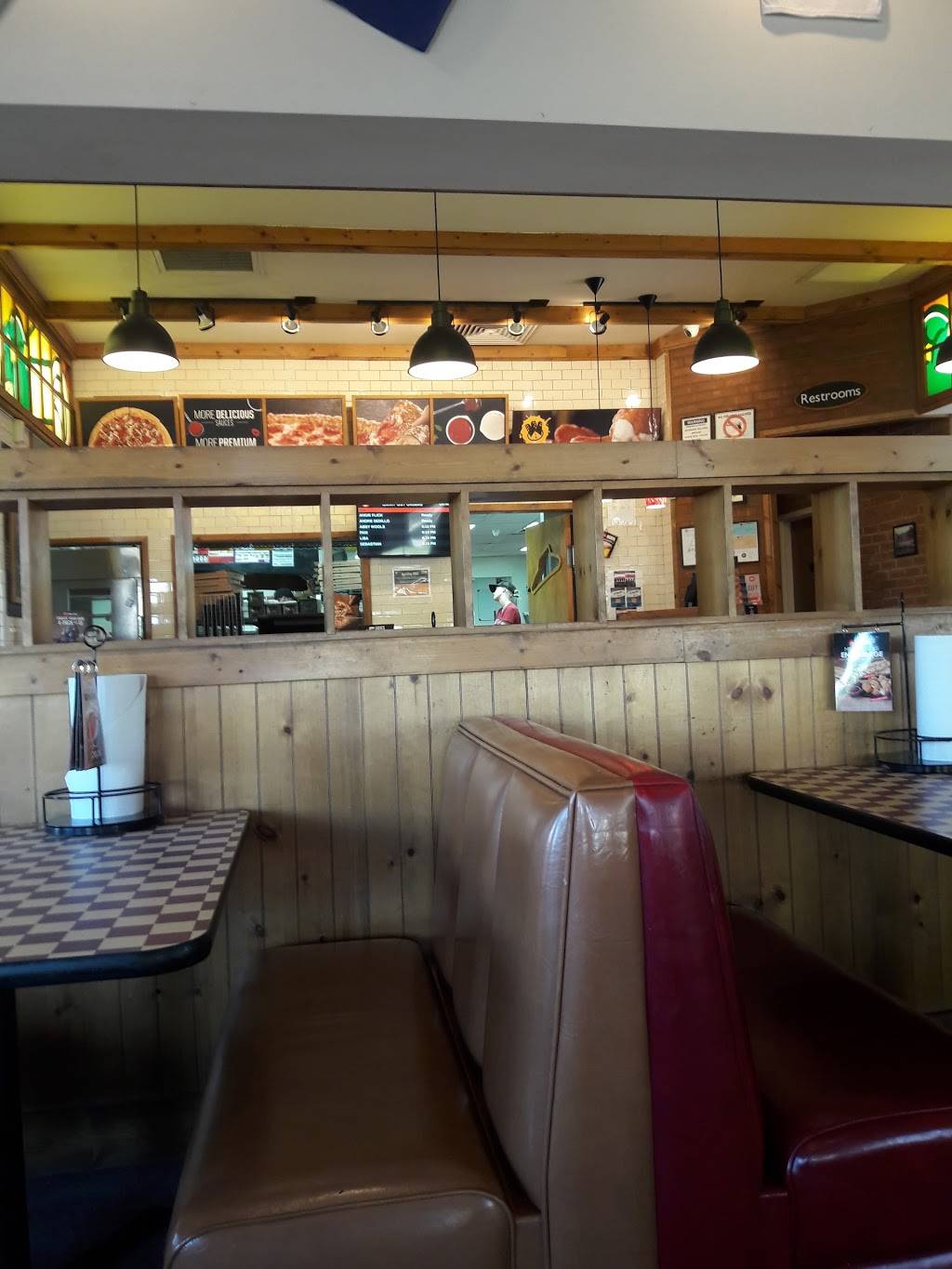 Pizza Hut | restaurant | 13624 N 35th Ave, Phoenix, AZ 85029, USA | 6029936150 OR +1 602-993-6150