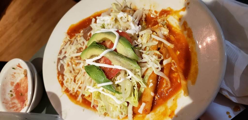 Las Delicias | restaurant | 5689 Quince Rd, Memphis, TN 38119, USA | 9018002873 OR +1 901-800-2873