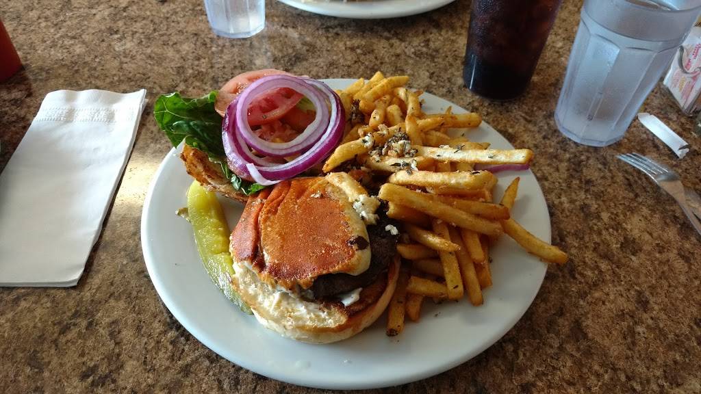 Three Flavors Kitchen | restaurant | 507 Nooksack Rd, Everson, WA 98247, USA | 3603668950 OR +1 360-366-8950