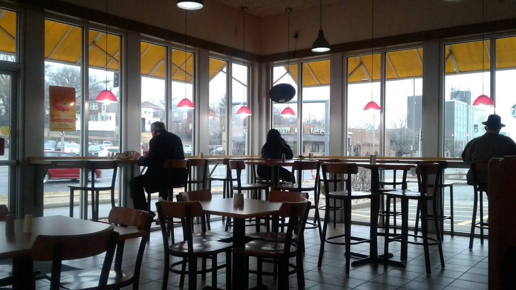 Lions Choice | restaurant | 6630 Chippewa St, St. Louis, MO 63109, USA | 3143525466 OR +1 314-352-5466