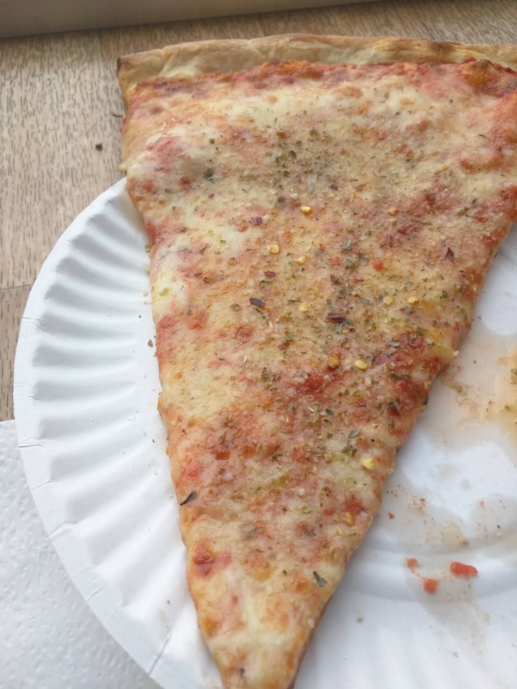 Andreas Pizza | restaurant | 517 W Main St, Meriden, CT 06451, USA | 2034409197 OR +1 203-440-9197