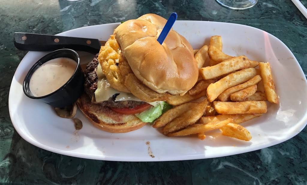 Carolina Ale House | restaurant | 2240 Walnut St, Cary, NC 27518, USA | 9198549444 OR +1 919-854-9444