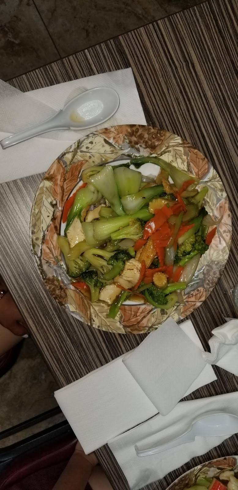 Pho Lucky | restaurant | 275 9th St, San Bernardino, CA 92410, USA | 9093810235 OR +1 909-381-0235