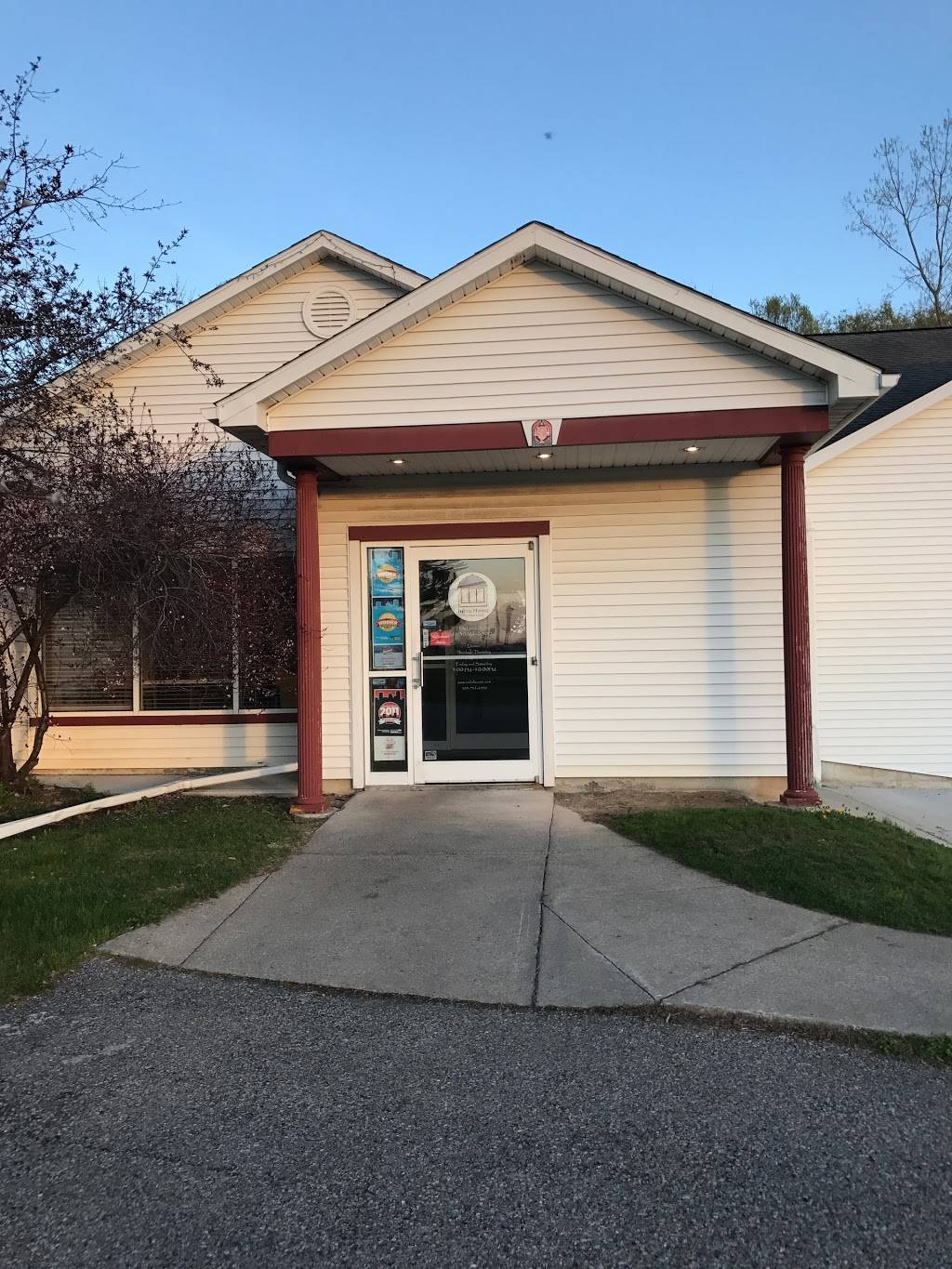 India House | restaurant | 7343 NY-96, Victor, NY 14564, USA | 5857422030 OR +1 585-742-2030