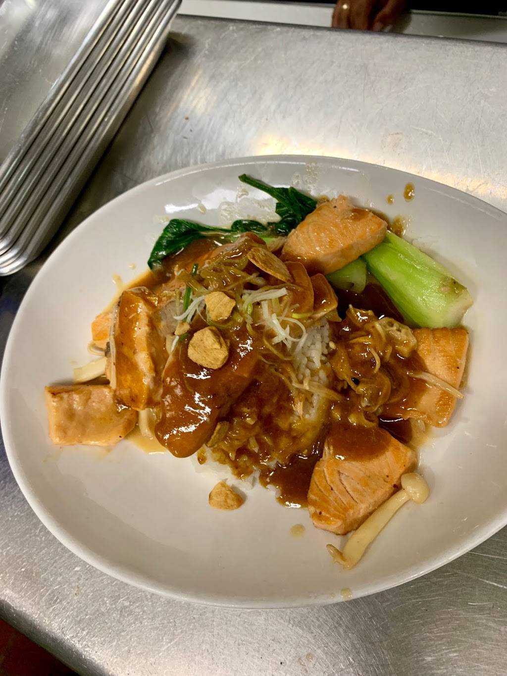 Live to Eat | restaurant | 842 E Ojai Ave, Ojai, CA 93023, USA | 8056400201 OR +1 805-640-0201