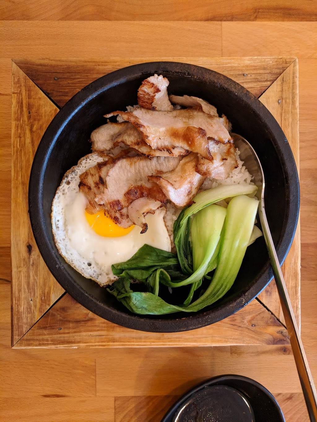 Chings Kitchen | restaurant | 641 Somerset St W, Ottawa, ON K1R 5K3, Canada | 6132336888 OR +1 613-233-6888