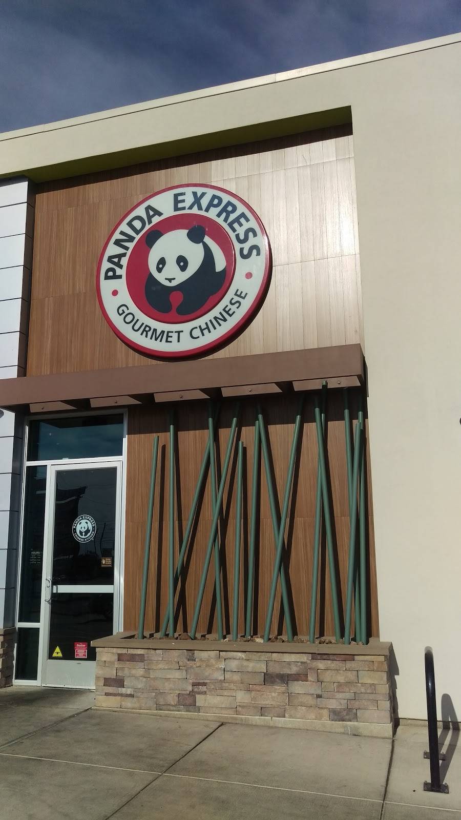 Panda Express | meal takeaway | 334 Valley Hi Dr, San Antonio, TX 78227, USA | 2106701728 OR +1 210-670-1728