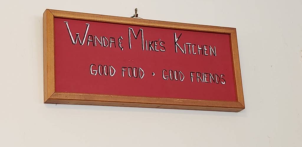Wanda & Mikes Restaurant | restaurant | 740 9th Ave E, Owen Sound, ON N4K 3E6, Canada | 2266681907 OR +1 226-668-1907