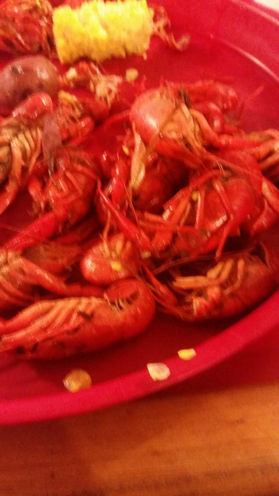 Seafood Corner Exxon | restaurant | 13654 Airline Hwy, Gonzales, LA 70737, USA | 2256446706 OR +1 225-644-6706