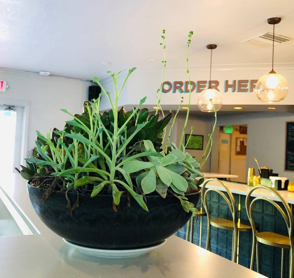 Impala | restaurant | 1900 NW 27th Ave, Portland, OR 97210, USA | 9712885961 OR +1 971-288-5961