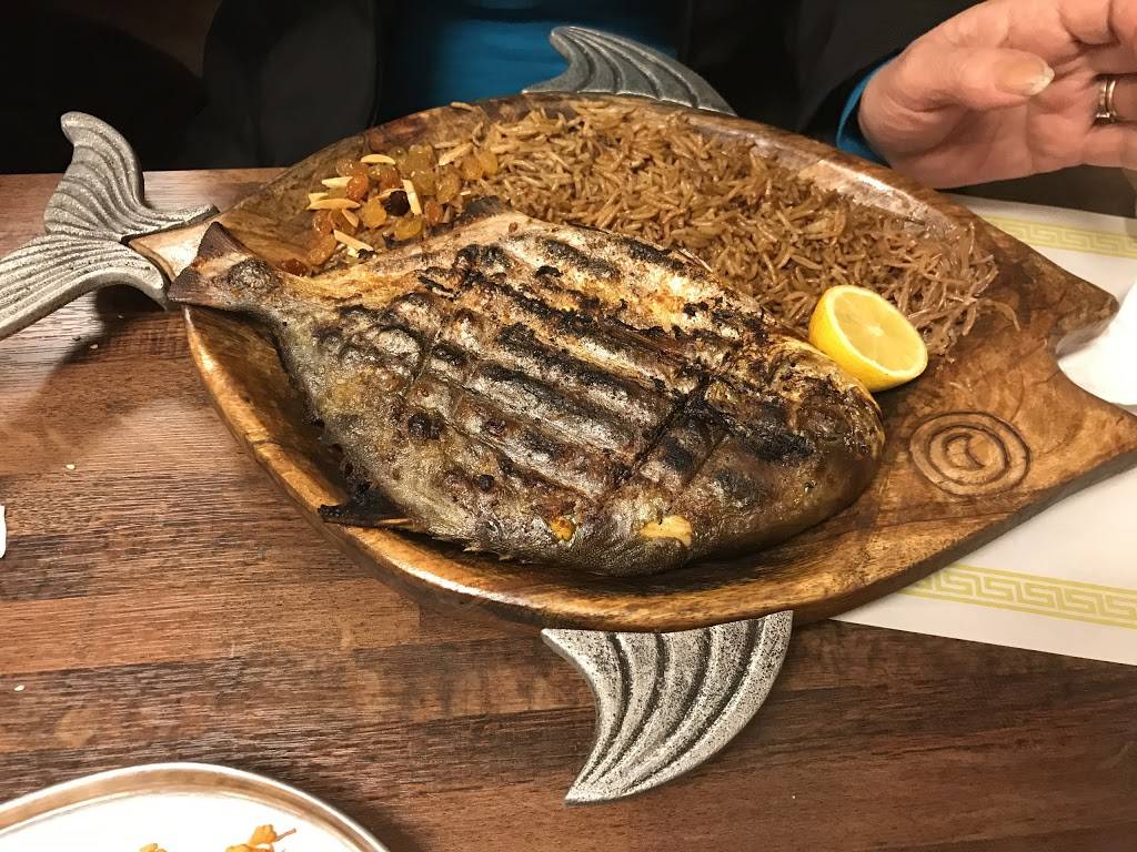 White Palace Restaurant & Grill | restaurant | 40768 Ryan Rd, Sterling Heights, MI 48310, USA | 5869394000 OR +1 586-939-4000