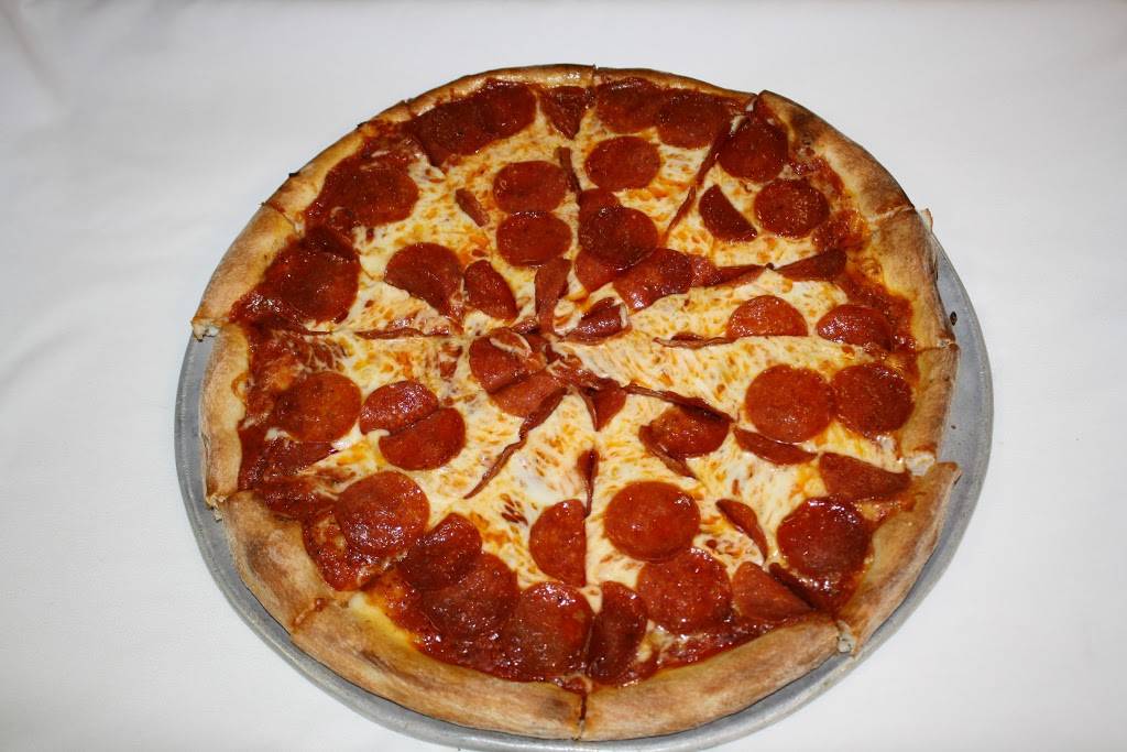 Village Pizzeria of Dresser | restaurant | 101 WI-35, Dresser, WI 54009, USA | 7157552900 OR +1 715-755-2900