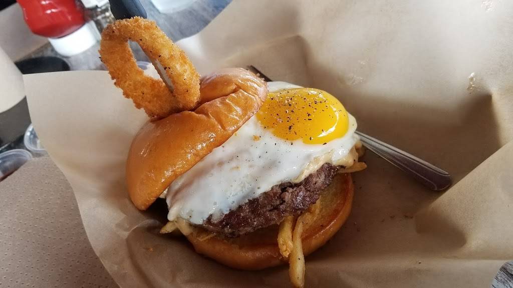 GRUB BURGER BAR | restaurant | 12045 Carmel Mountain Rd #303, San Diego, CA 92128, USA | 6194304782 OR +1 619-430-4782