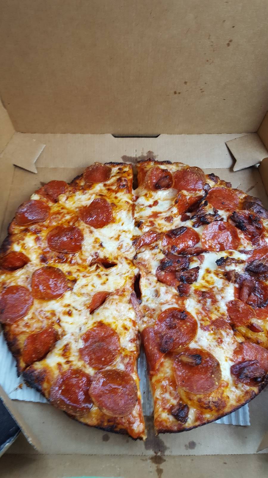 Dominos Pizza | meal delivery | 247 Broadway St, Berlin, WI 54923, USA | 9203617272 OR +1 920-361-7272