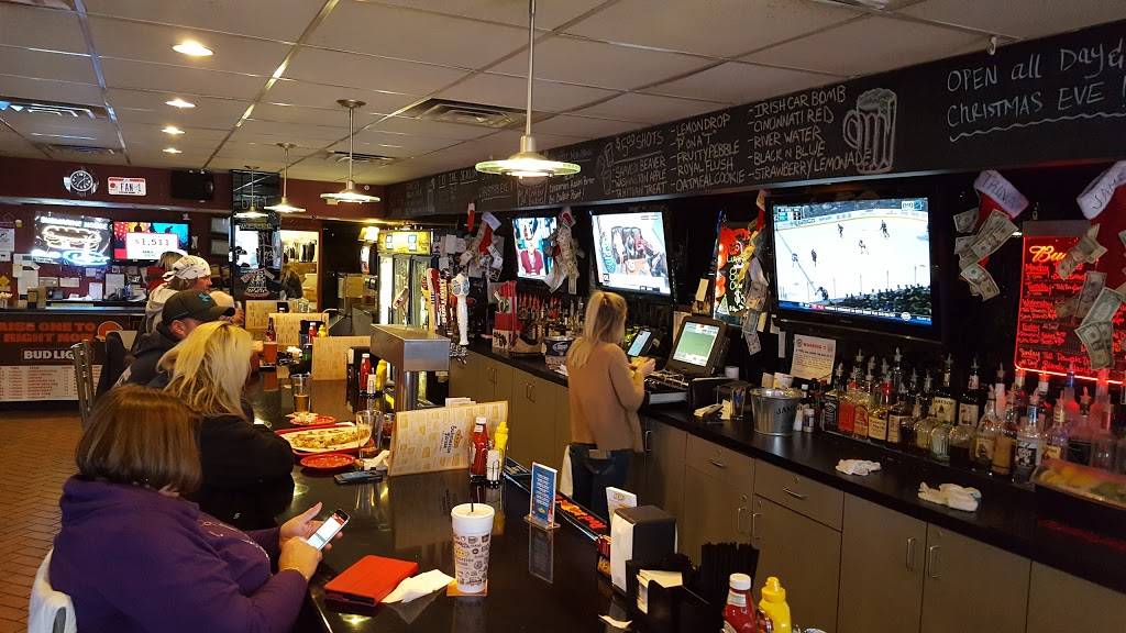 Submarine House | restaurant | 14 N Market St, Troy, OH 45373, USA | 9373356479 OR +1 937-335-6479