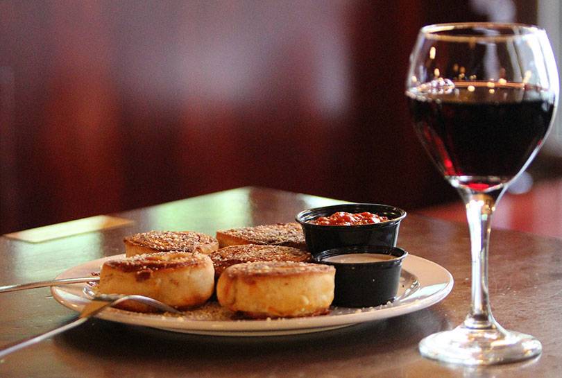 Wymans | restaurant | 2033 E 13th Ave, Denver, CO 80206, USA | 3039960842 OR +1 303-996-0842