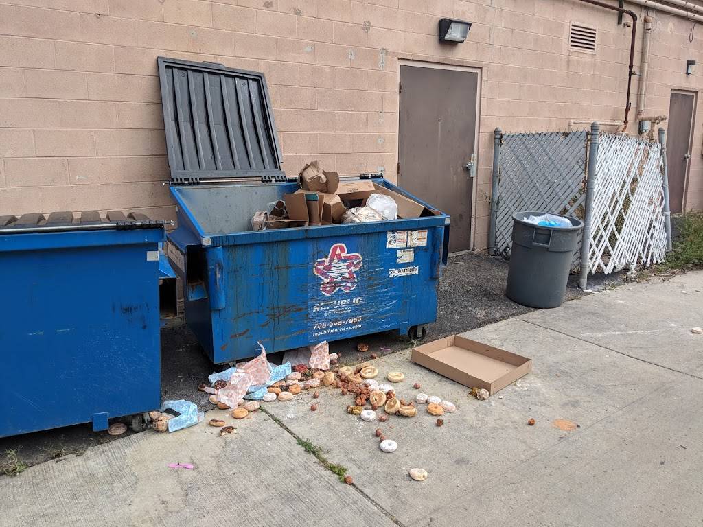 Dunkin Donuts | cafe | 7660 Madison St, Forest Park, IL 60130, USA | 7084889488 OR +1 708-488-9488