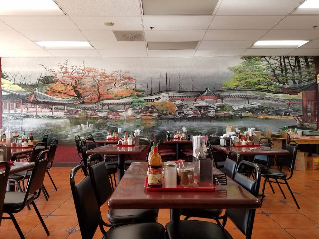 Legendary Pho Kitchen | restaurant | 4446 Ashlan Ave, Fresno, CA 93722, USA | 5592718889 OR +1 559-271-8889