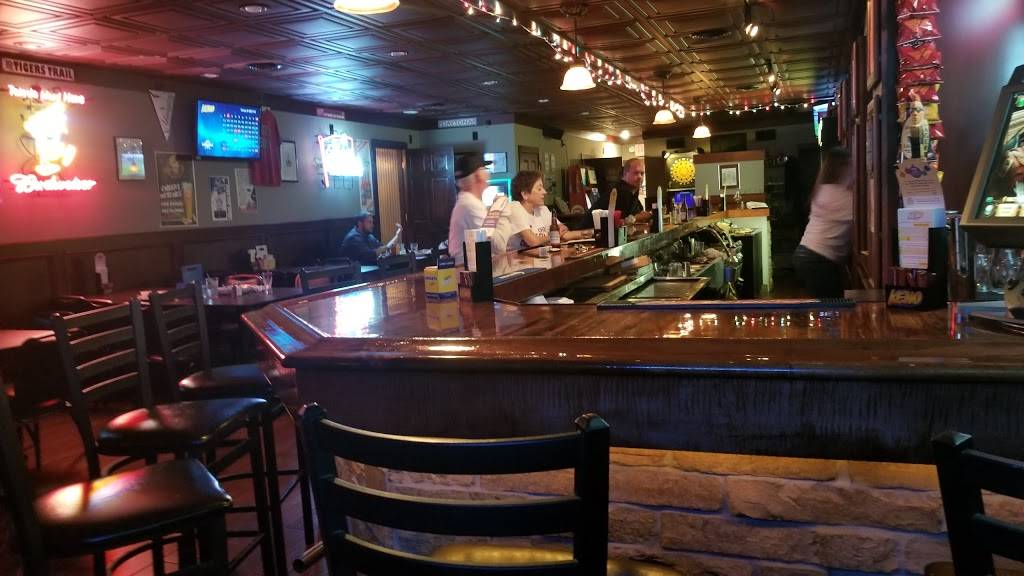 Billy Vs | restaurant | 161 Superior St, Rossford, OH 43460, USA | 4197202244 OR +1 419-720-2244