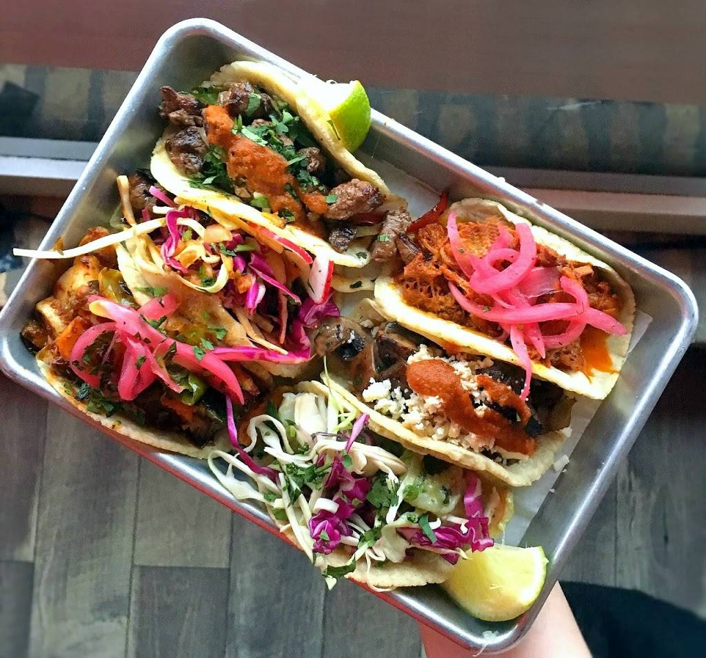 Rojo Gusano | restaurant | 3830 W Lawrence Ave, Chicago, IL 60625, USA | 7735394398 OR +1 773-539-4398