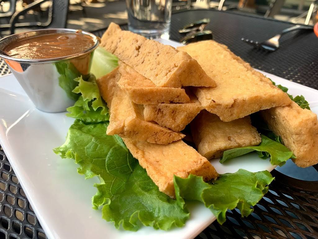 Nom Nom Restaurant and Grill | restaurant | 801 C St, Vancouver, WA 98660, USA | 3607187360 OR +1 360-718-7360