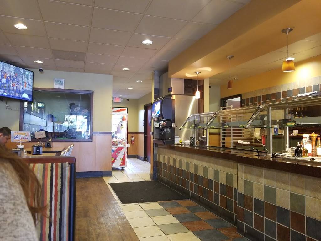 Round Table Pizza | meal delivery | 1852 S Norfolk St, San Mateo, CA 94403, USA | 6503410600 OR +1 650-341-0600