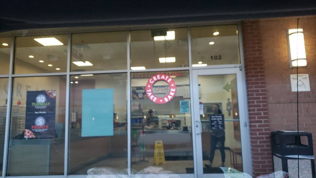 Papa Murphys Take N Bake Pizza | meal takeaway | 102 Newport Towne Center, Newport, TN 37821, USA | 4236231765 OR +1 423-623-1765