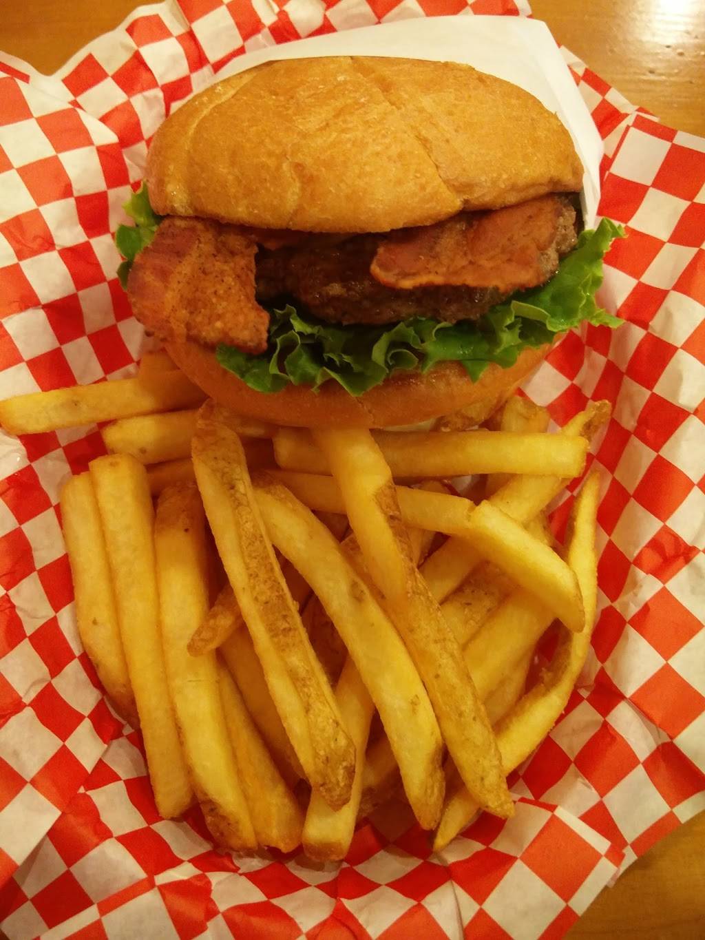 Shake & Go | restaurant | 18012 68th Ave S # 104, Kent, WA 98032, USA | 4256561599 OR +1 425-656-1599