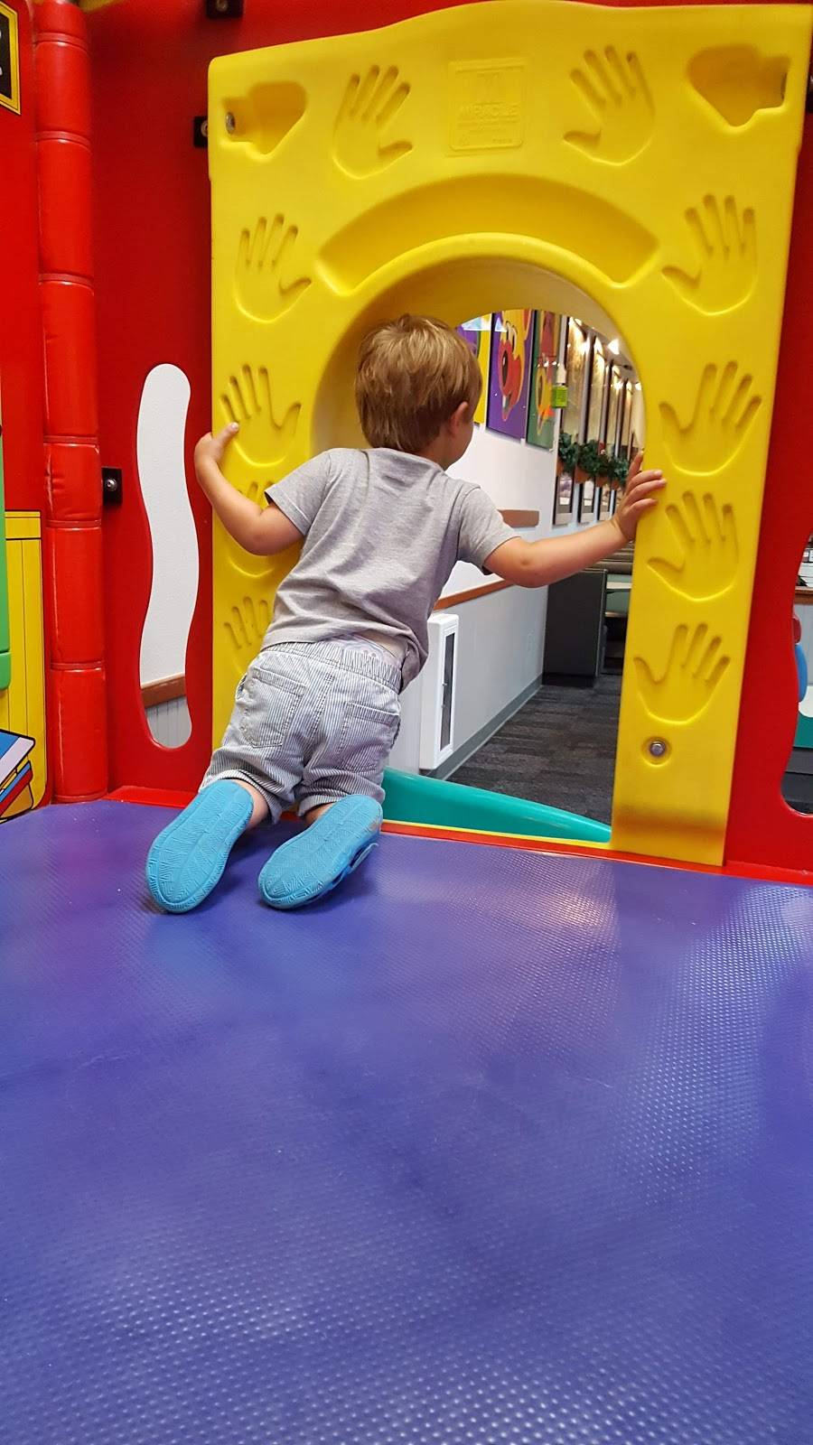 Chuck E. Cheese | restaurant | 2303 Town Center Dr, Sugar Land, TX 77478, USA | 2812773283 OR +1 281-277-3283