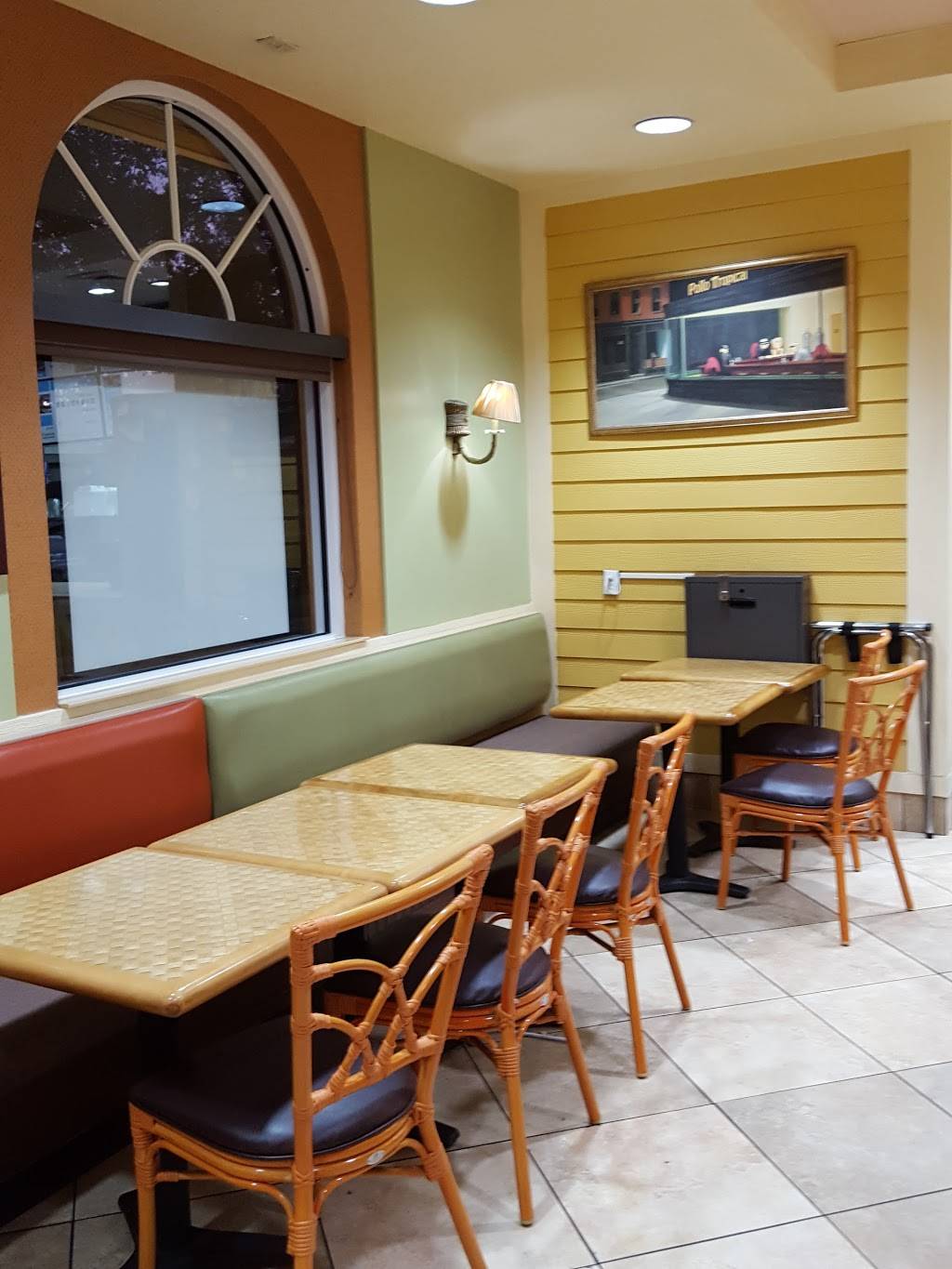 Pollo Tropical | restaurant | 3285 W Hillsborough Ave, Tampa, FL 33614, USA | 8138707235 OR +1 813-870-7235