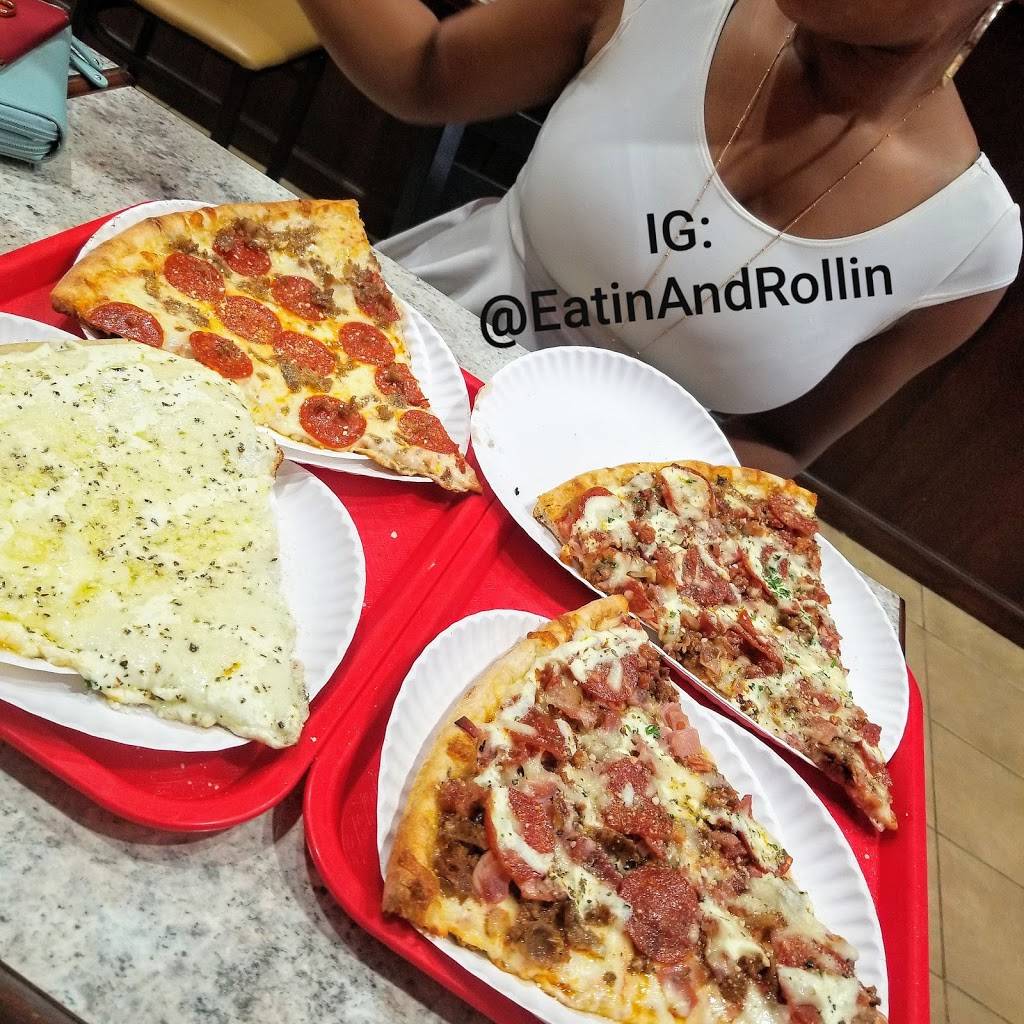 Vitos Pizza | restaurant | 6304 York Rd, Baltimore, MD 21212, USA | 4103238486 OR +1 410-323-8486