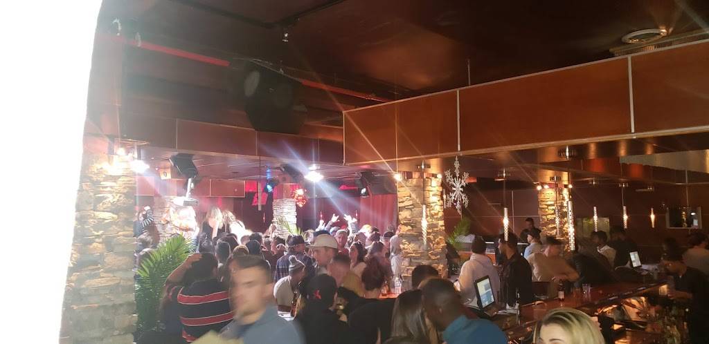 Whiskeys 20 | restaurant | 20 Old Granite St, Manchester, NH 03101, USA | 6038365251 OR +1 603-836-5251