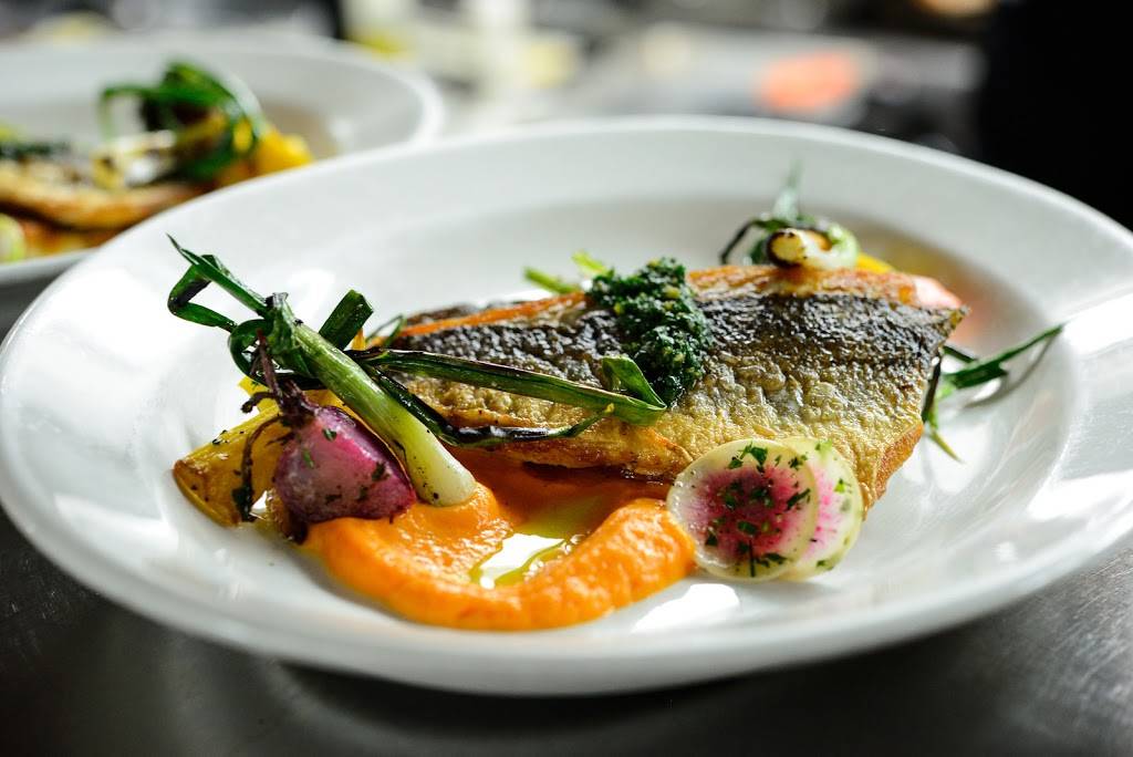 Quiessence | restaurant | 6106 S 32nd St, Phoenix, AZ 85042, USA | 6022760601 OR +1 602-276-0601