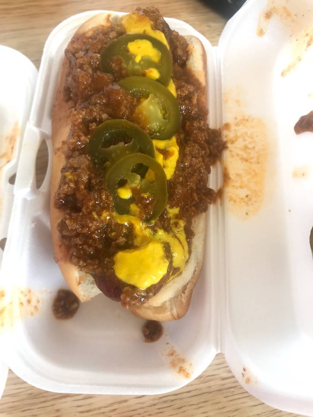 Jordans Girls Gourmet Dawgs | restaurant | 803 Veterans Pkwy, Columbus, GA 31901, USA | 7063221057 OR +1 706-322-1057