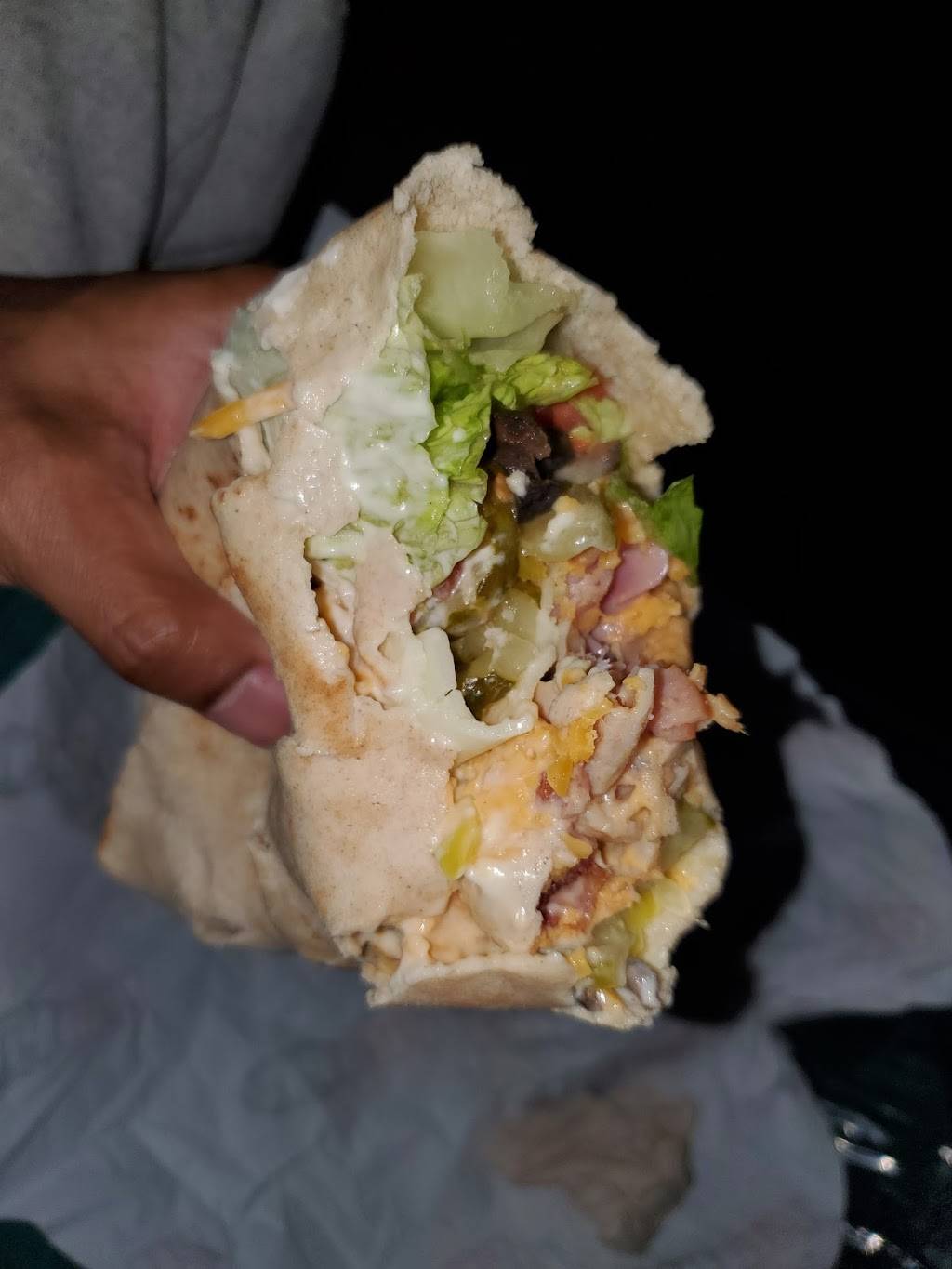 Pita Pit | restaurant | 2903 Dorr St, Toledo, OH 43607, USA | 4197252748 OR +1 419-725-2748