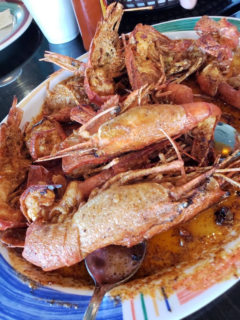 Las Islas Marias | restaurant | 5401 S Pulaski Rd, Chicago, IL 60632, USA | 7737670908 OR +1 773-767-0908