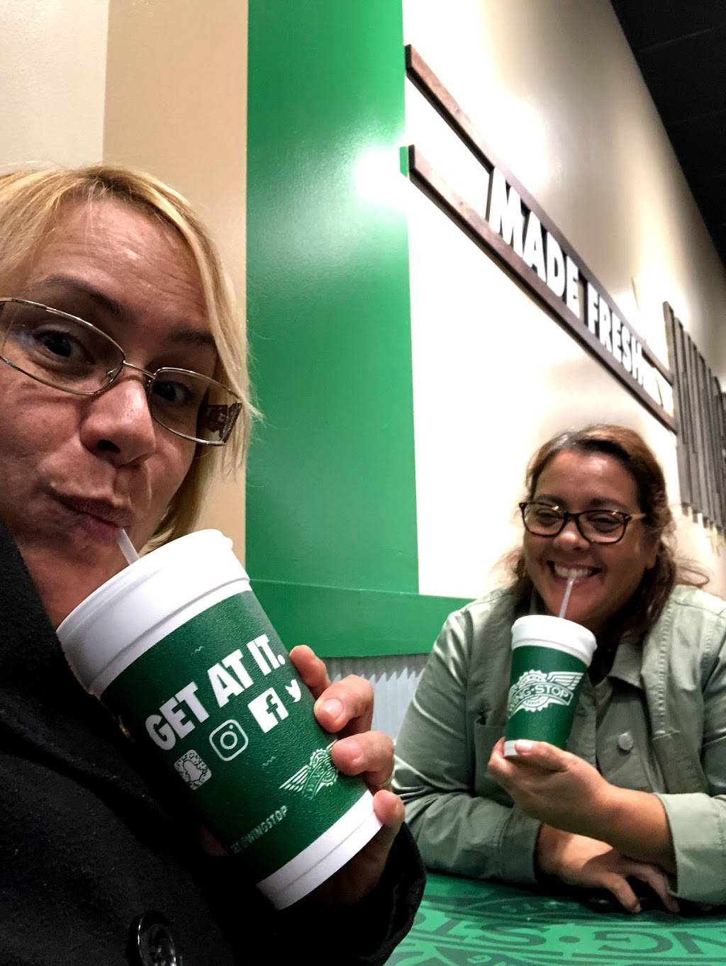 Wingstop | restaurant | 90 N Genesee St, Utica, NY 13502, USA | 3157079464 OR +1 315-707-9464