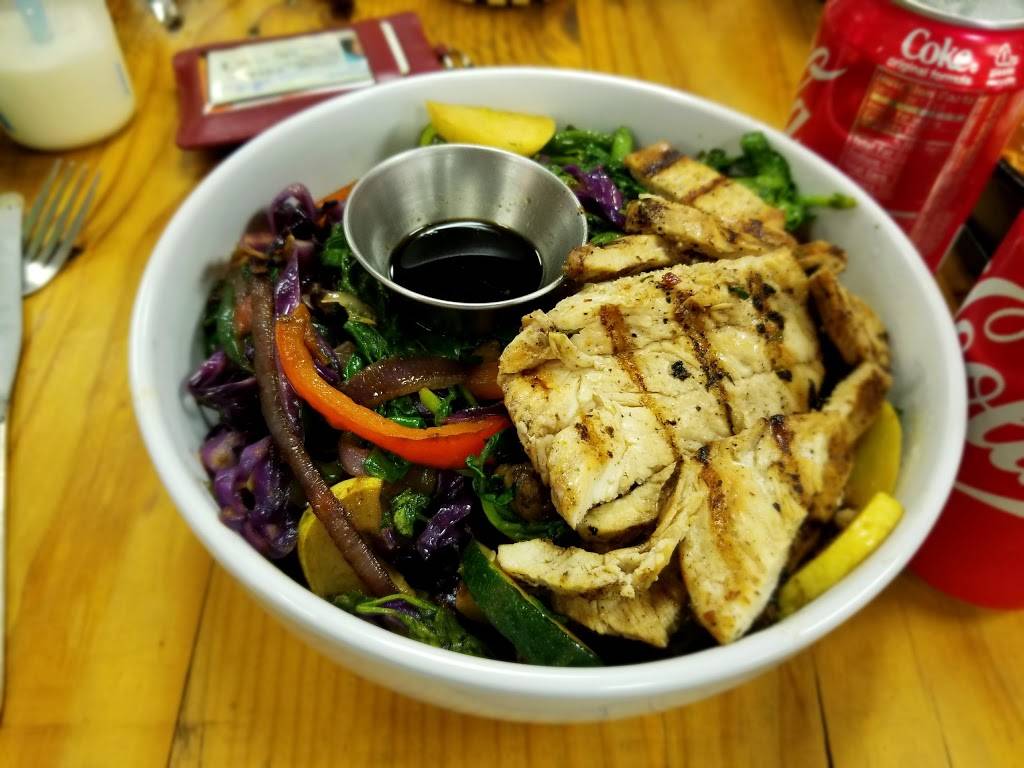 Blue Wing Frog | restaurant | 219 Chester St, Front Royal, VA 22630, USA | 5406226175 OR +1 540-622-6175