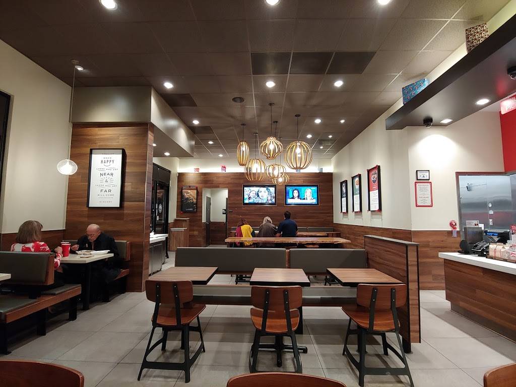 Panda Express | restaurant | 3564 St Rose Pkwy, Henderson, NV 89052, USA | 7025772991 OR +1 702-577-2991