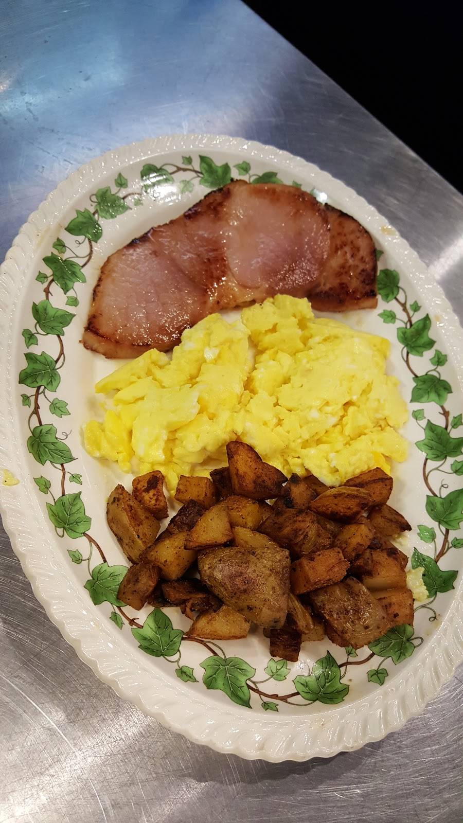 Freddies Place Olde Fashion Soda Shoppe | restaurant | 117 Fenn St, Pittsfield, MA 01201, USA | 4134992014 OR +1 413-499-2014