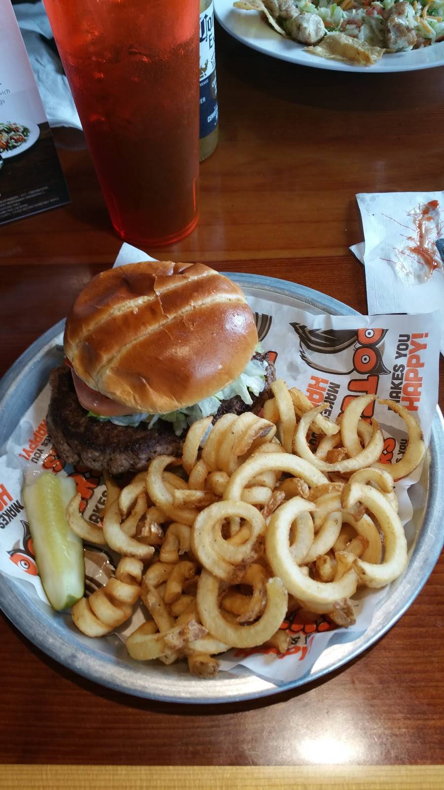 Hooters | meal takeaway | 10133 N Kings Hwy, Myrtle Beach, SC 29572, USA | 8432723739 OR +1 843-272-3739