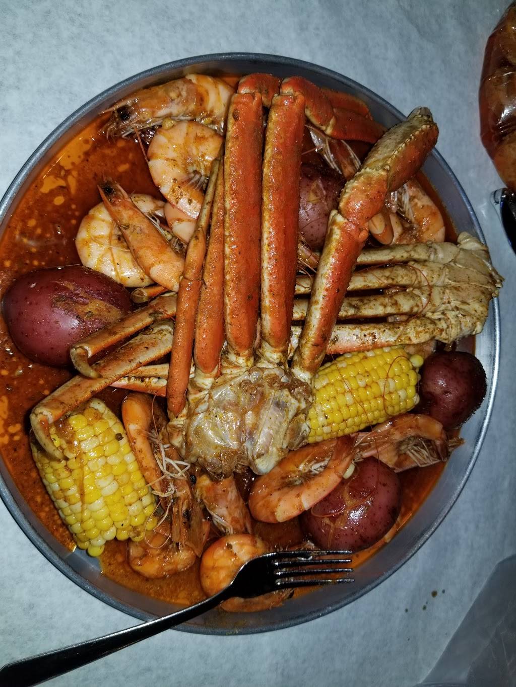 Crafty Crab - Melbourne | restaurant | 225 Palm Bay Rd NE #17, West Melbourne, FL 32904, USA | 3213124288 OR +1 321-312-4288