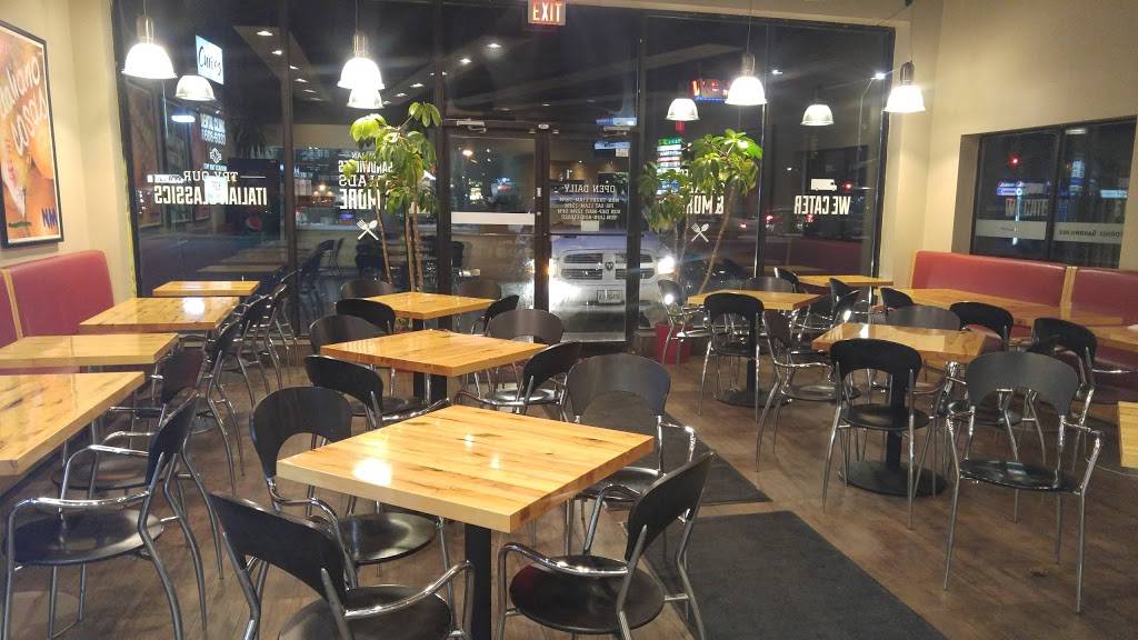 California Sandwiches | restaurant | 3018 Winston Churchill Blvd, Mississauga, ON L5L 3J1, Canada | 9056075445 OR +1 905-607-5445