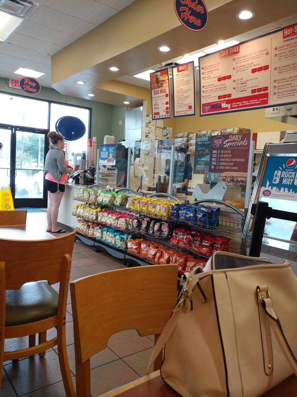 Jersey Mikes Subs | meal takeaway | 3801 US-98, Lakeland, FL 33809, USA | 8638150300 OR +1 863-815-0300