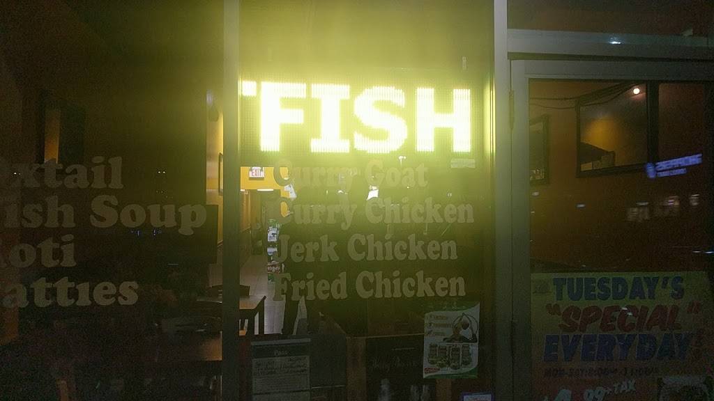 The Vineyard Restaurant | restaurant | 3918 Cottrelle Blvd, Brampton, ON L6P 2R1, Canada | 9057940211 OR +1 905-794-0211