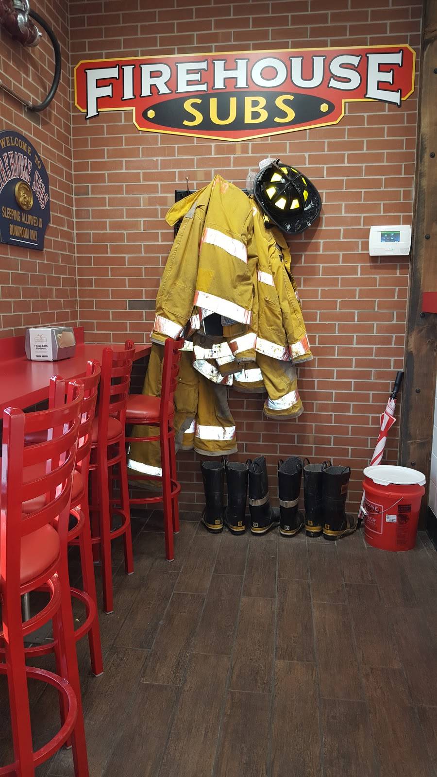 Firehouse Subs Grafton Marketplace | restaurant | 1550 Port Washington Rd, Grafton, WI 53024, USA | 2624215566 OR +1 262-421-5566