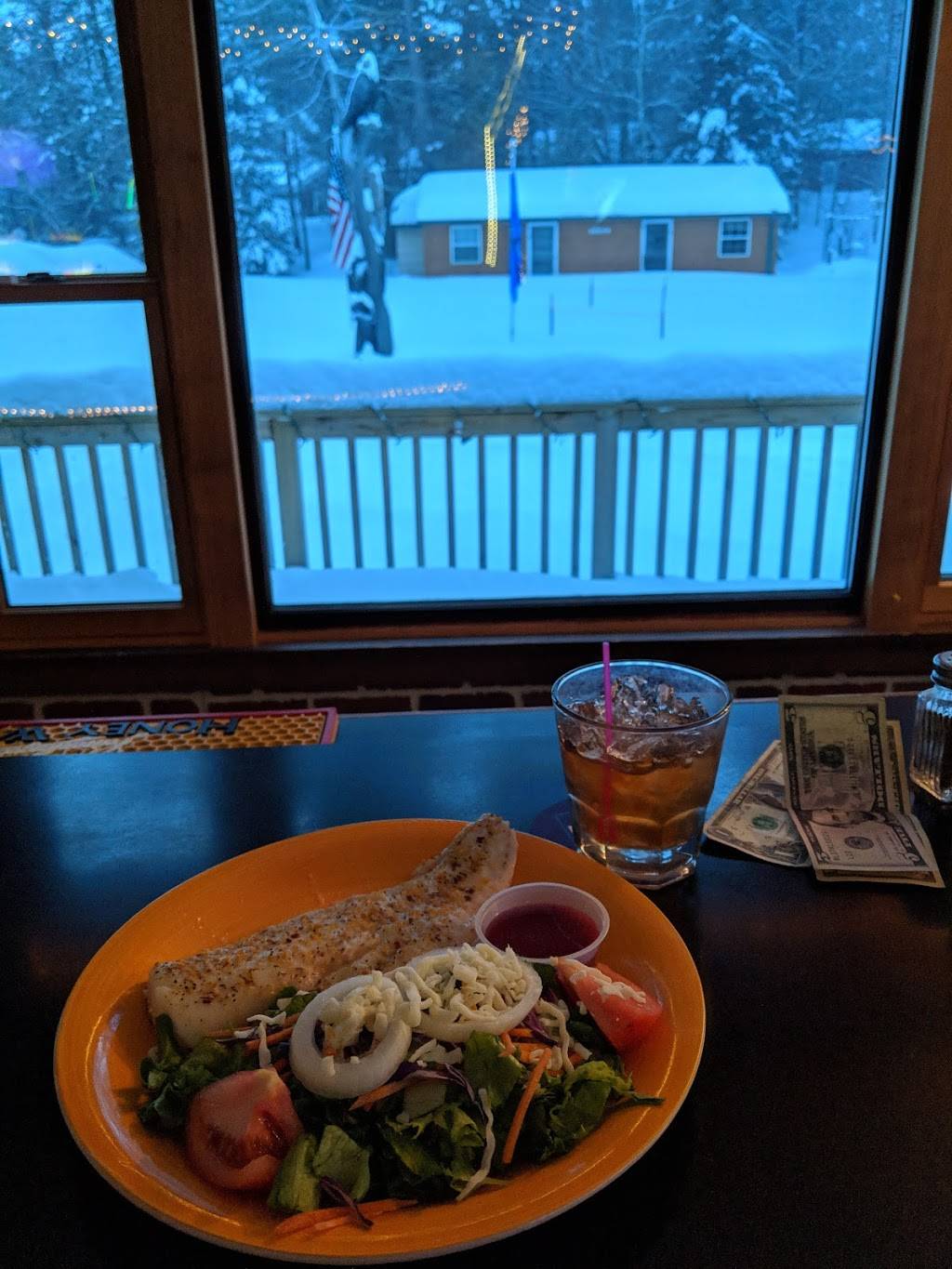 Dawns Lakeside Bar | restaurant | 4068 County P, Rhinelander, WI 54501, USA | 7154200468 OR +1 715-420-0468