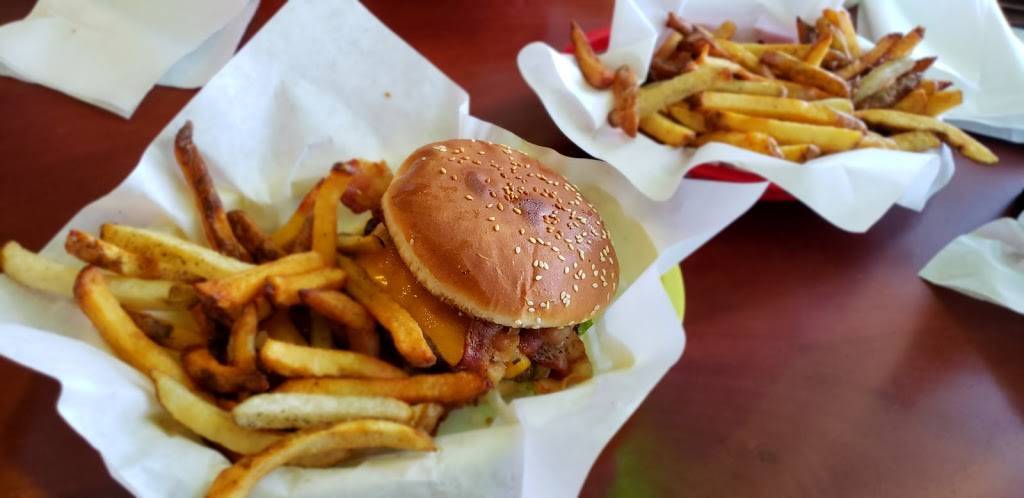 Babes Old Fashioned Food | restaurant | 10038 Potranco Rd, San Antonio, TX 78251, USA | 2106846666 OR +1 210-684-6666