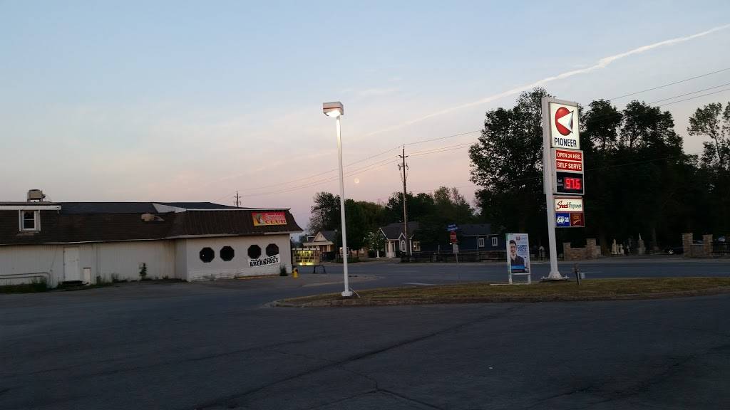 Garrison Club | restaurant | 179 Garrison Rd, Fort Erie, ON L2A 1M4, Canada | 2893208997 OR +1 289-320-8997