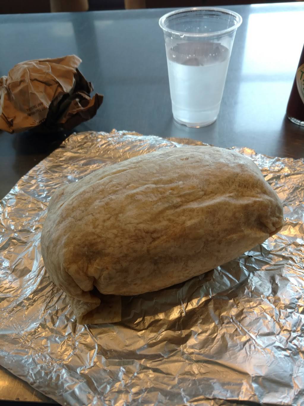 Chipotle Mexican Grill | restaurant | 1923 Springwood Rd, York, PA 17403, USA | 7176503081 OR +1 717-650-3081